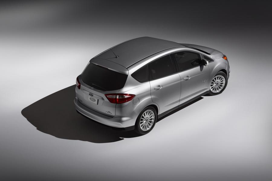  Ford C-Max Hybrid 2010 года  (фото 9 из 10)